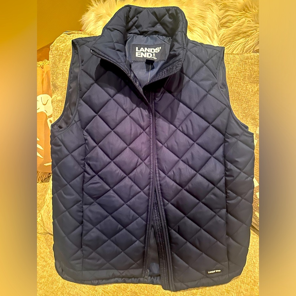 Lands End LightWeight Quilted Vest size small navy new